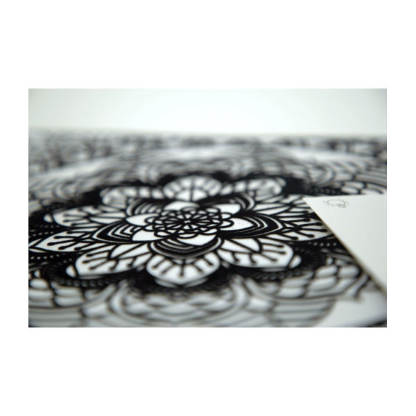 Coloriage - Mandala floral - Tableau à colorier - Avec contours velours noir - Dès 3 ans