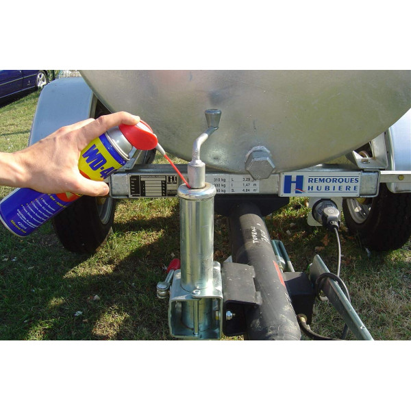 WD 40 - Dégraissant - Multifonction - Sans silicone - Avec embout - 500ml