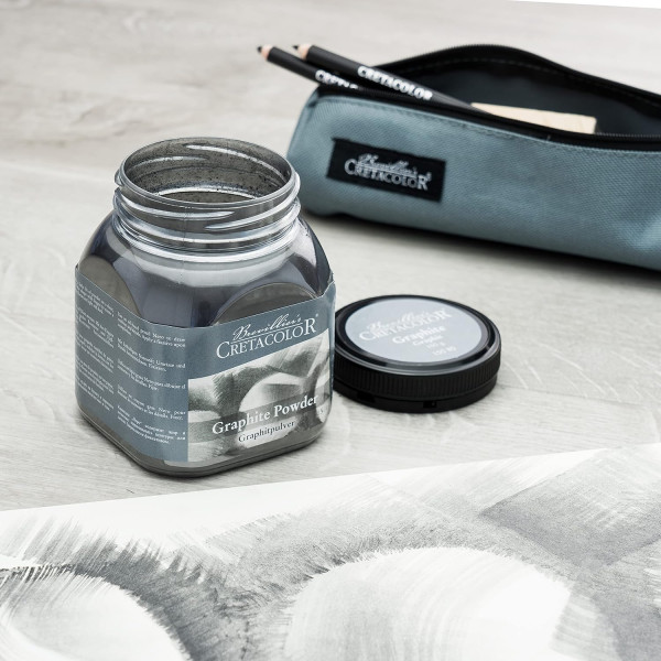 Graphite powder, 150 g in clear plastic