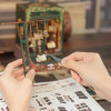 Book Nook - Maquette à construire - Serre-livre - Librairie des hiboux - 88 pièces