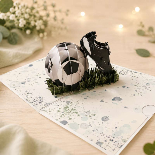 photo-Carte 3D pop-up - Anniversaire - Vœux - Ballon et joueurs de football - 12x17cm - Avec enveloppe