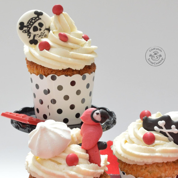 6 décors en sucre Pirate - Décoration gâteaux et cupcakes - ScrapCooking