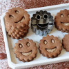 2 emporte-pièces biscuits sourire - Ronds cannelés en inox - ScrapCooking