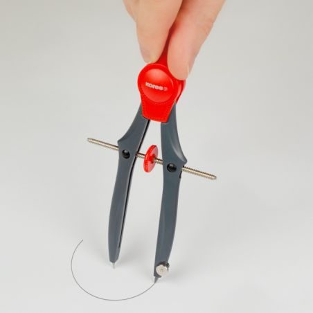 Compas Plastique Cirkos - Kores | Surdiscount
