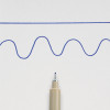 Feutre - Bleu royal - Pointe fine - 0,45mm - Pigma Micron 05 - Sakura - Dessin