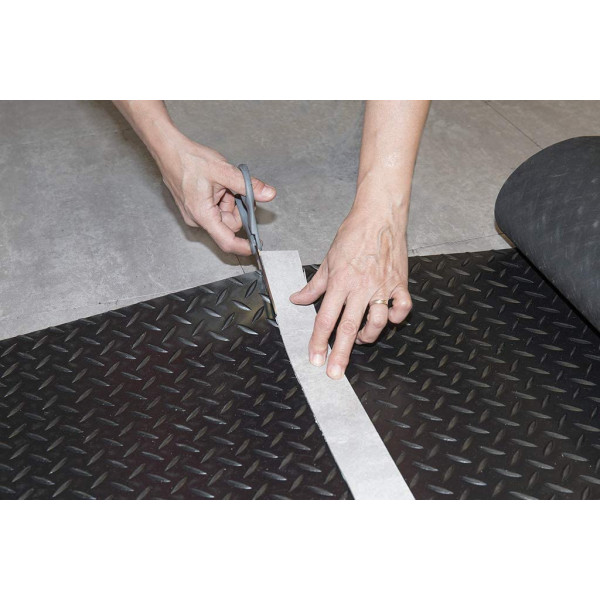 Revêtement de sol pour garage - Noir - Rouleau de 5,5 x 0,4m - Antidérapant