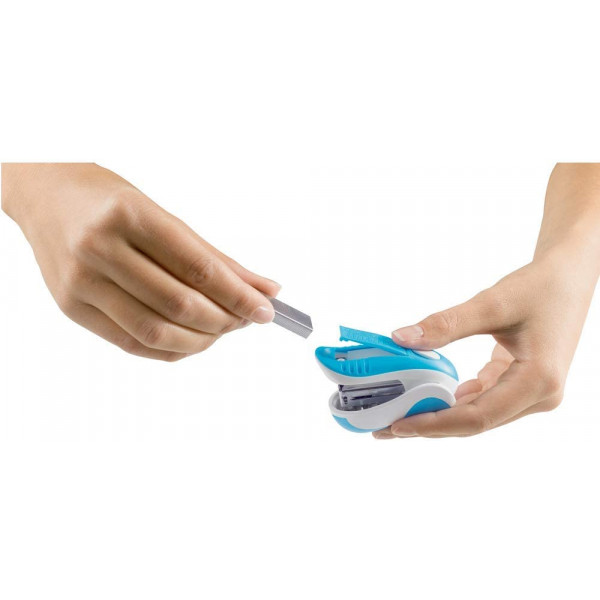 Petite agrafeuse - Pour agrafes 24/6 26/6 - Ergonomique - Coloris aléatoire - Maped