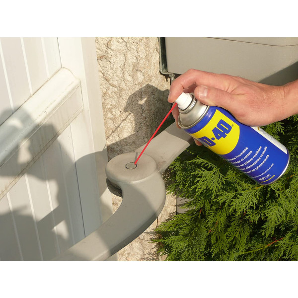 WD 40 - Dégraissant - Multifonction - Sans silicone - Avec embout - 400ml