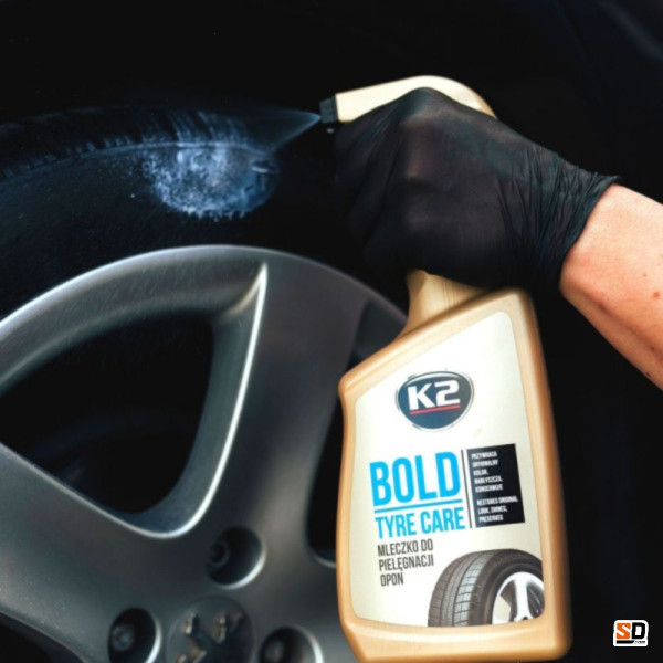 Spray - Produit pour nettoyant pneus - Voiture - Moto - K2 - 700ml