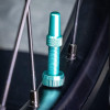 Valves pour pneu sans chambre à air - Paire de 2 - Alu - 80mm - Turquoise - Muc-Off
