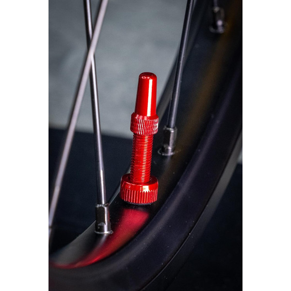 Valves pour pneu sans chambre à air - Paire de 2 - Alu - 60mm - Rouge - Muc-Off