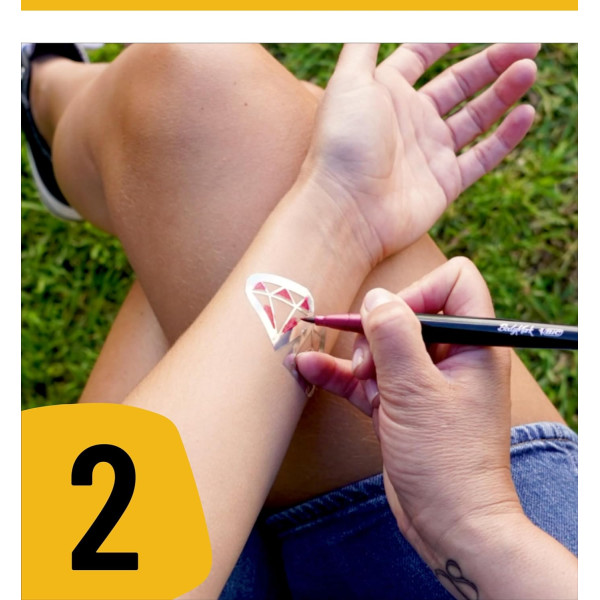 8 stylos de tatouage temporaire + 3 pochoirs - Assortis couleurs - BIC - BodyMark