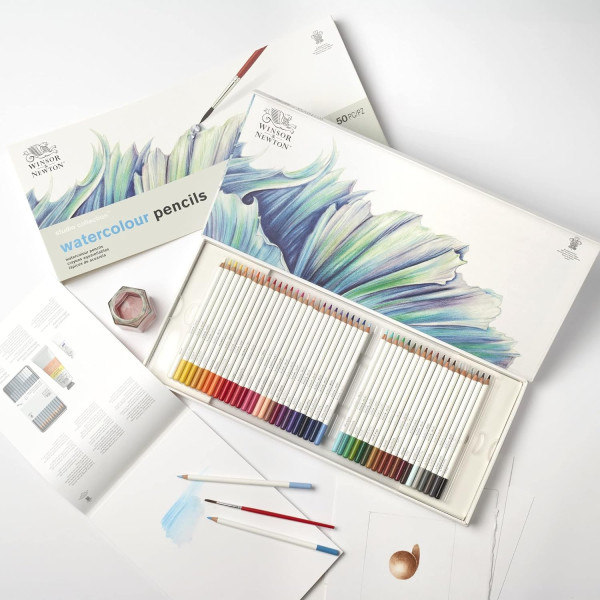Coffret - Crayons de couleur - Aquarelle - Beaux-arts - Winsor et Newton - Collection - 50 pièces