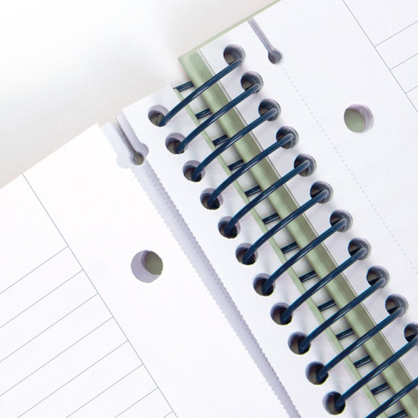 Cahier - A4 - Avec spirales - Lignes - 80 feuilles - Couverture rigide - Beige