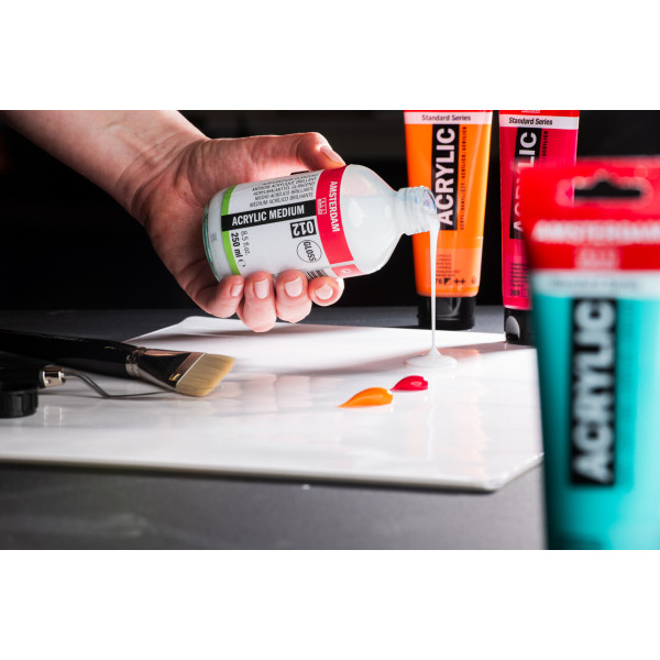 Médium - Peinture acrylique - Brillant - Amsterdam - Flacon 250ml